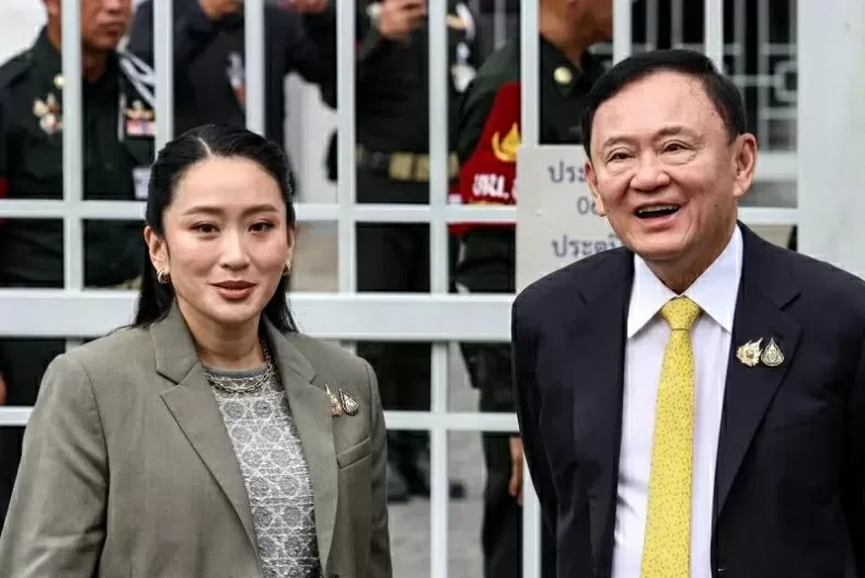 Ảnh ấn tượng: Tổng thống Mỹ 'tái xuất' một giải đấu sau 10 năm, cựu Thủ tướng Thái Lan chấp hành án tù, chính trường Nhật Bản lại biến động