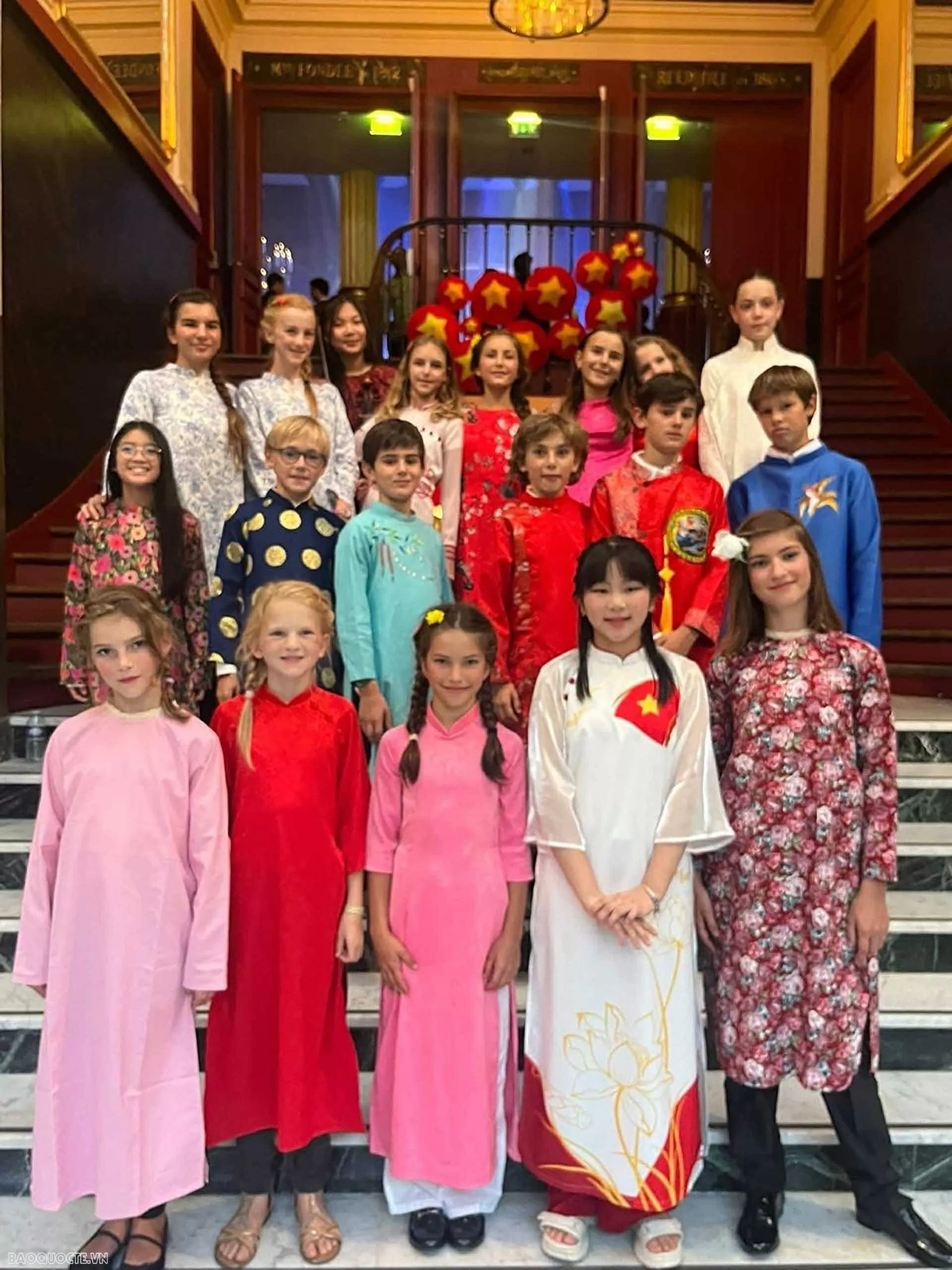 Đại sứ quán Việt Nam tại Pháp tổ chức kỷ niệm 80 năm Quốc khánh 2/9