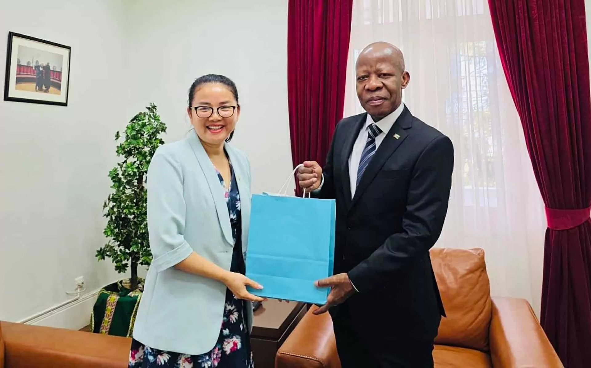 Việt Nam-Mozambique tăng cường hợp tác song phương trong lĩnh vực tư pháp Việt Nam-Mozambique tăng cường hợp tác song phương trong lĩnh vực tư pháp