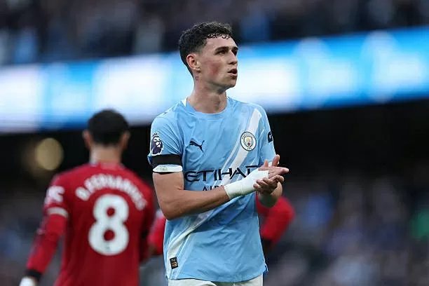 Al-Nassr gửi lời đề nghị 112 triệu Bảng cho Phil Foden Al-Nassr gửi lời đề nghị 112 triệu Bảng cho Phil Foden