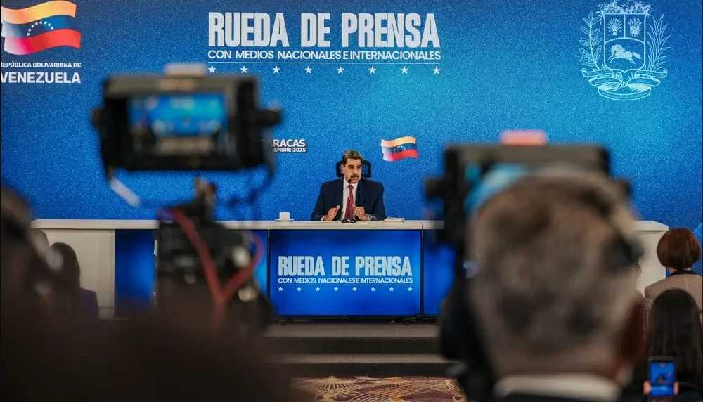 Mỹ thông báo tấn công một tàu tình nghi chở ma túy, Tổng thống Venezuela tuyên bố sẵn sàng đấu tranh vũ trang nếu Washington làm một điều Mỹ thông báo tấn công một tàu tình nghi chở ma túy, Tổng thống Venezuela tuyên bố sẵn sàng đấu tranh vũ trang nếu Washington làm một điều