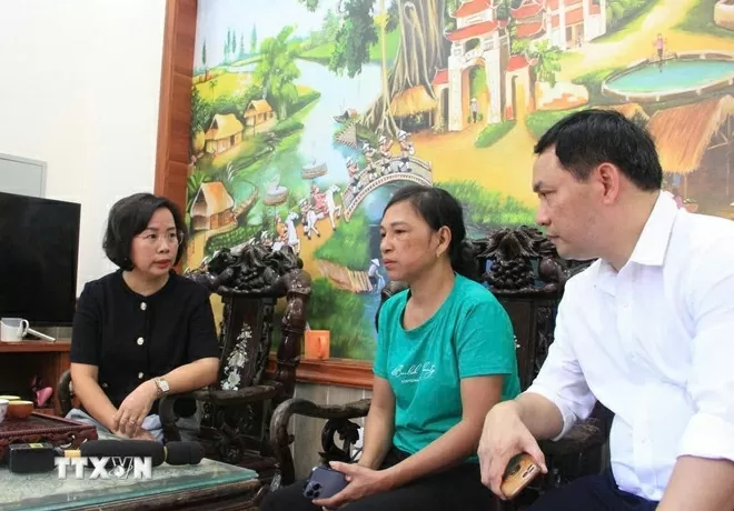 Vụ cháy xưởng ở Hà Nội: Phó Thủ tướng yêu cầu khẩn trương điều tra nguyên nhân Vụ cháy xưởng ở Hà Nội: Phó Thủ tướng yêu cầu khẩn trương điều tra nguyên nhân