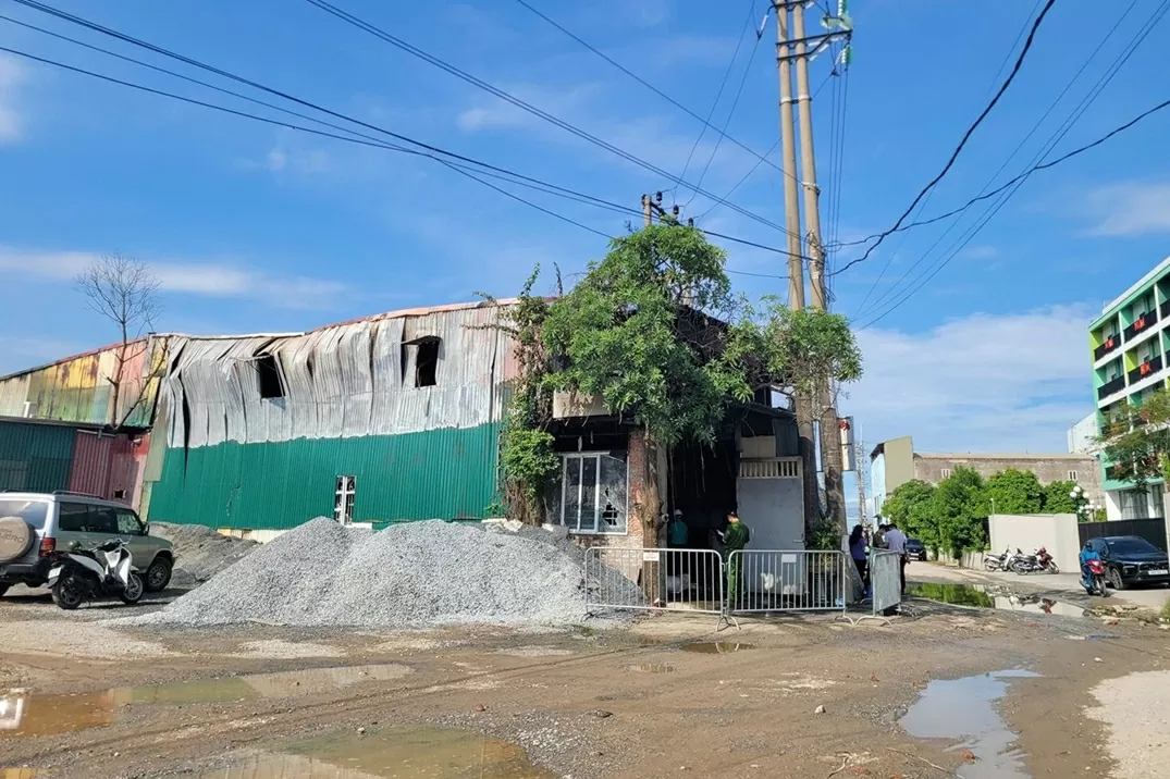 Vụ cháy xưởng ở Hà Nội: Phó Thủ tướng yêu cầu khẩn trương điều tra nguyên nhân Vụ cháy xưởng ở Hà Nội: Phó Thủ tướng yêu cầu khẩn trương điều tra nguyên nhân