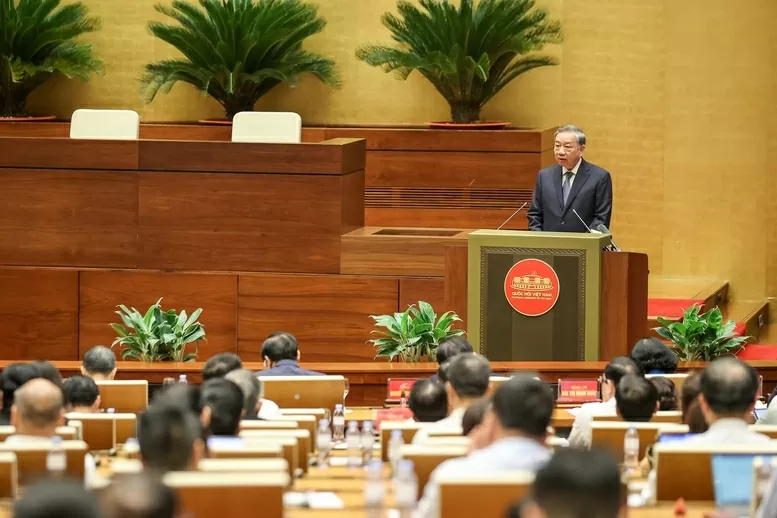 Phát biểu của Tổng Bí Thư Tô Lâm tại Hội nghị toàn quốc quán triệt, triển khai thực hiện 4 Nghị quyết của Bộ Chính trị Phát biểu của Tổng Bí Thư Tô Lâm tại Hội nghị toàn quốc quán triệt, triển khai thực hiện 4 Nghị quyết của Bộ Chính trị