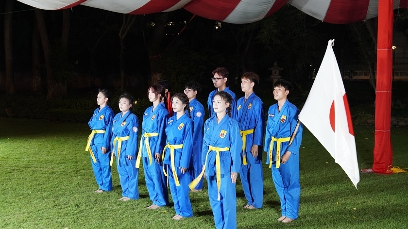 Trao quyền cho phụ nữ và trẻ em gái thông qua võ thuật và thể thao