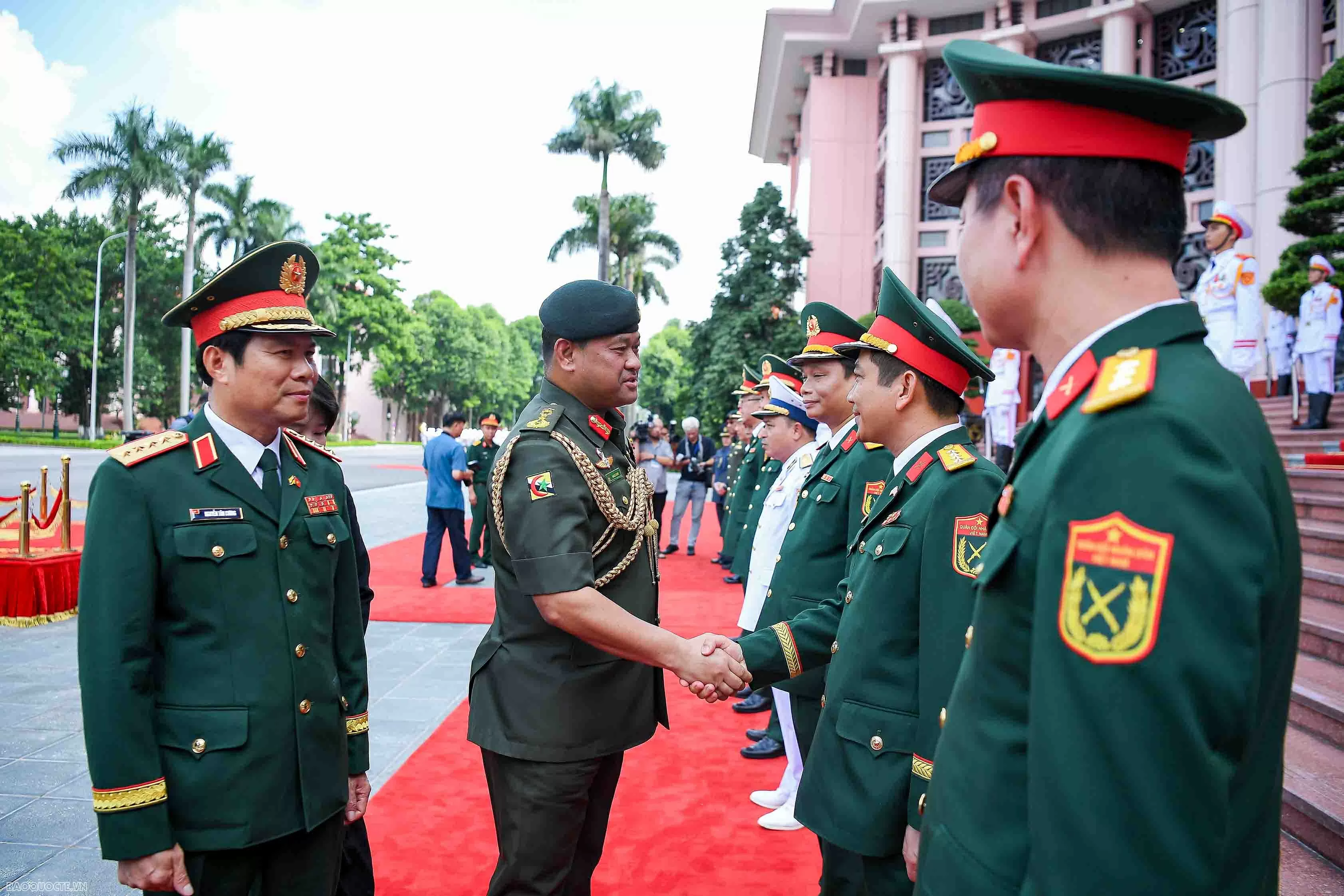 Việt Nam-Brunei: Nghiên cứu phát triển thêm các lĩnh vực hợp tác quốc phòng mới Việt Nam-Brunei: Nghiên cứu phát triển thêm các lĩnh vực hợp tác quốc phòng mới