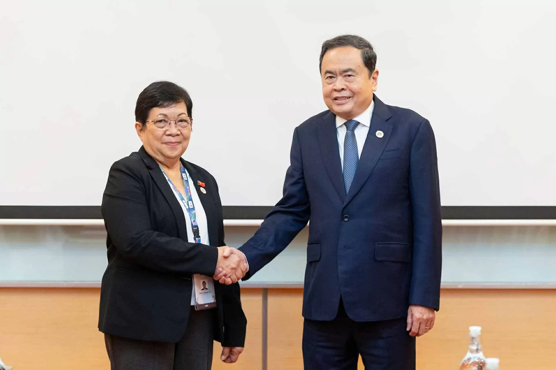 Chủ tịch Quốc hội Trần Thanh Mẫn gặp song phương các nhà lãnh đạo trong khuôn khổ AIPA-46 Chủ tịch Quốc hội Trần Thanh Mẫn gặp song phương các nhà lãnh đạo trong khuôn khổ AIPA-46