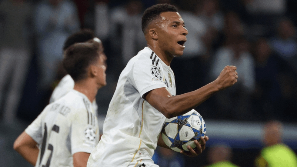 Kylian Mbappé tiếp tục tỏa sáng, gánh vác Real Madrid trên lưng