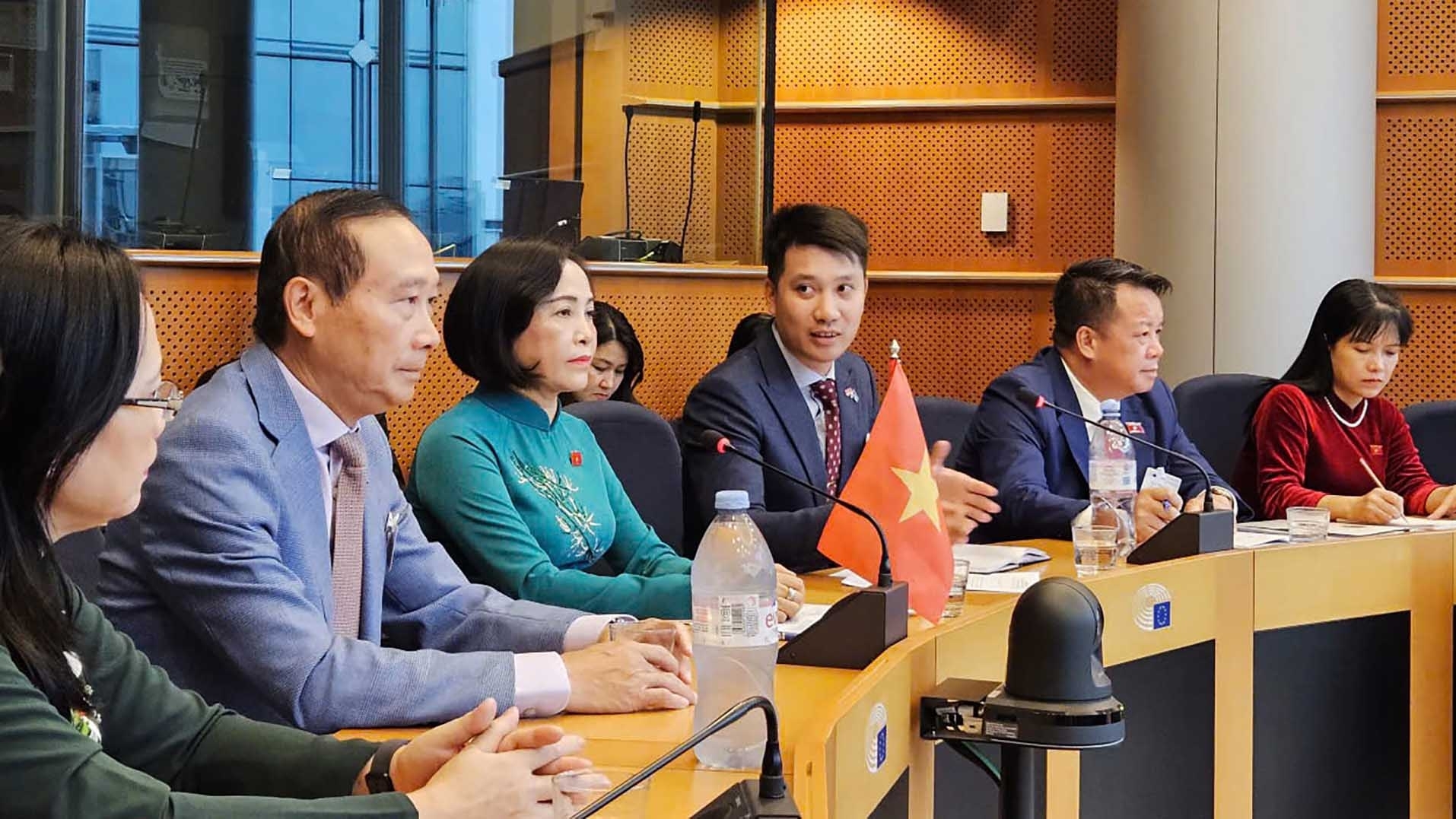 Phó Chủ tịch Quốc hội Nguyễn Thị Thanh thăm, làm việc tại Vương quốc Bỉ và Liên minh châu Âu
