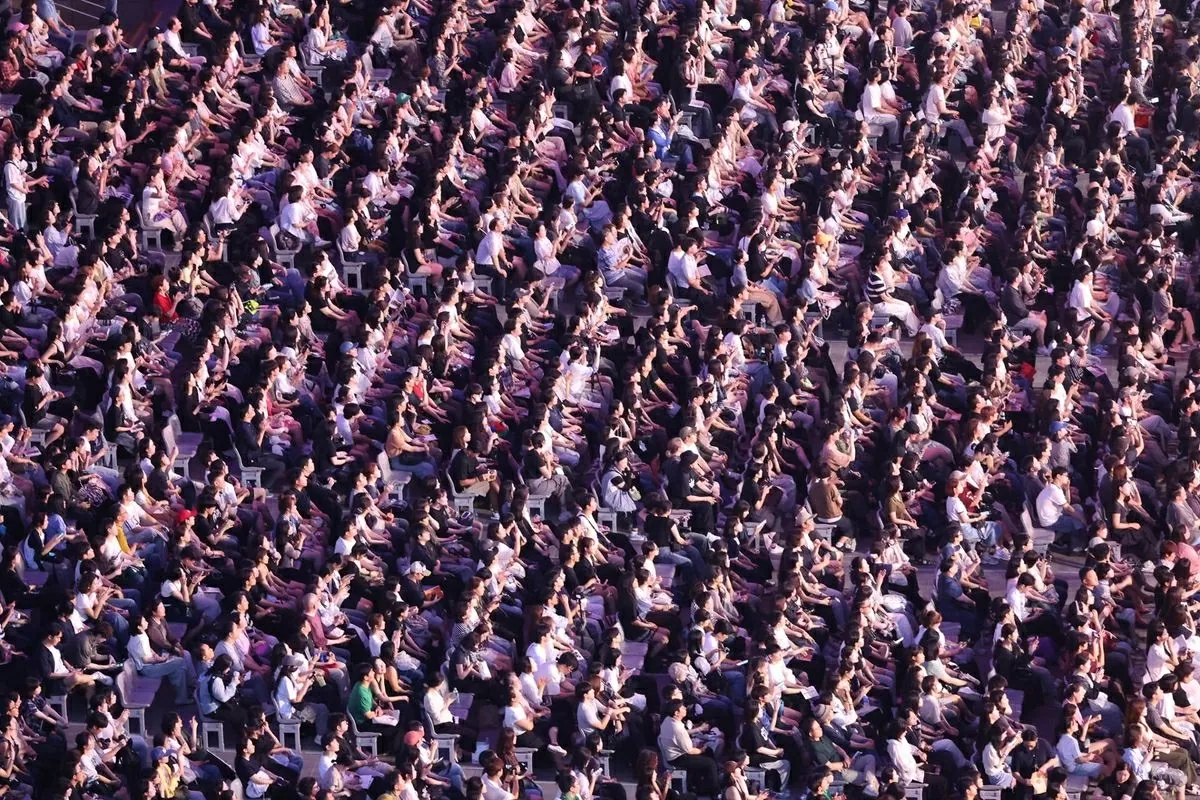 Những hình ảnh ấn tượng tại lễ khai mạc Liên hoan phim quốc tế Busan 2025