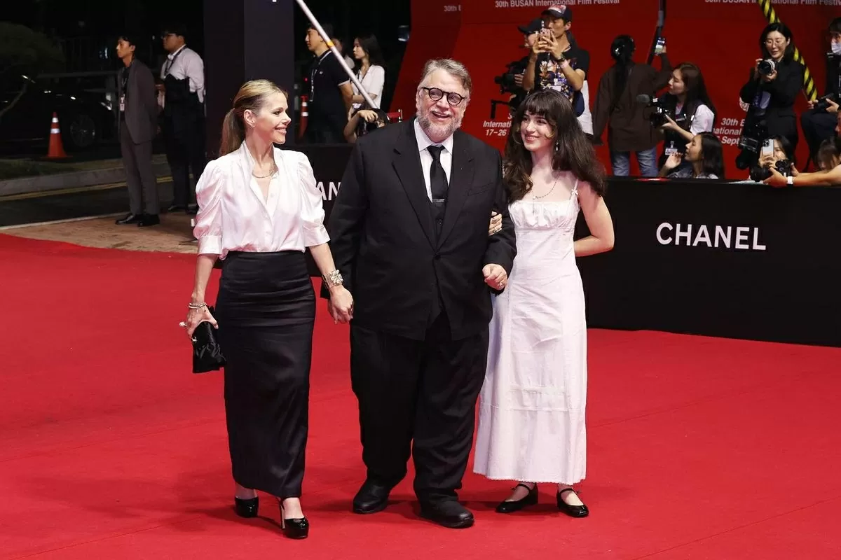 Những hình ảnh ấn tượng tại lễ khai mạc Liên hoan phim quốc tế Busan 2025