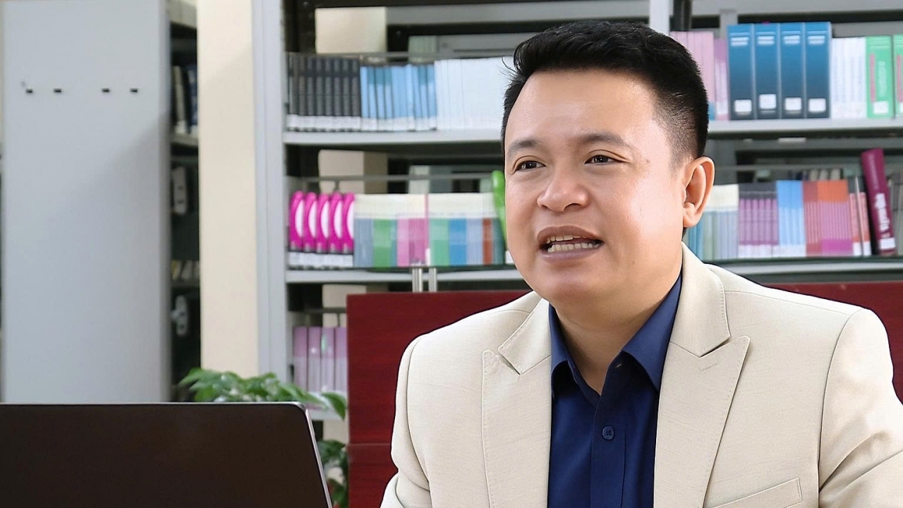 Cần hình thành 'đề kháng tư tưởng' cho giới trẻ, để mỗi người là một 'lá chắn' trên không gian mạng