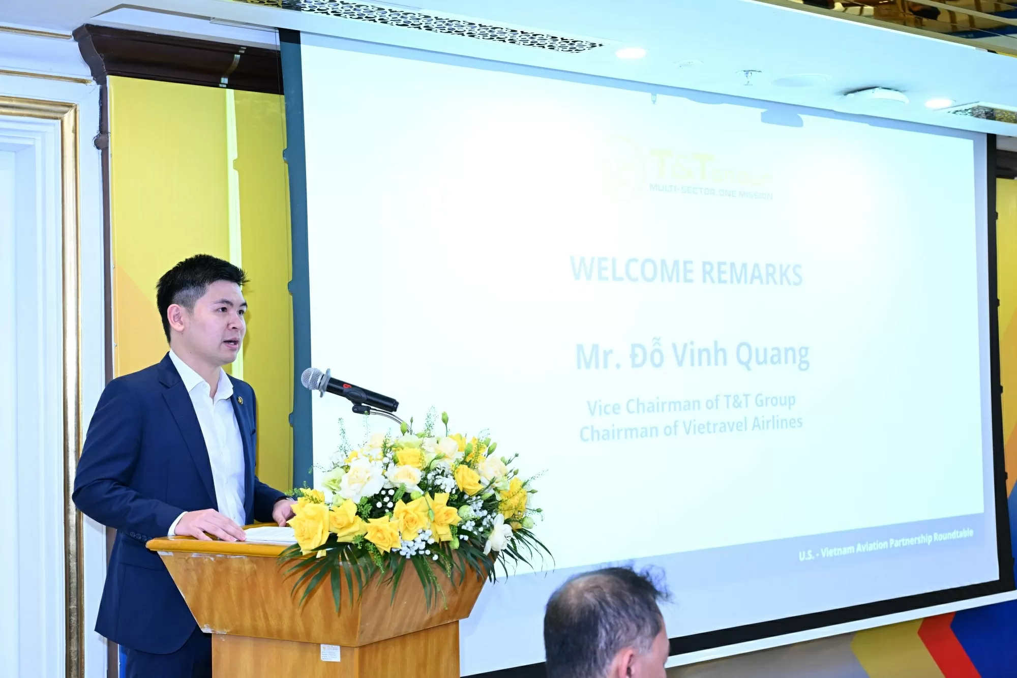 Nhiều 'ông lớn' Hoa Kỳ muốn hợp tác với T&T Group để phát triển công nghiệp hàng không tại Việt Nam Nhiều 'ông lớn' Hoa Kỳ muốn hợp tác với T&T Group để phát triển công nghiệp hàng không tại Việt Nam