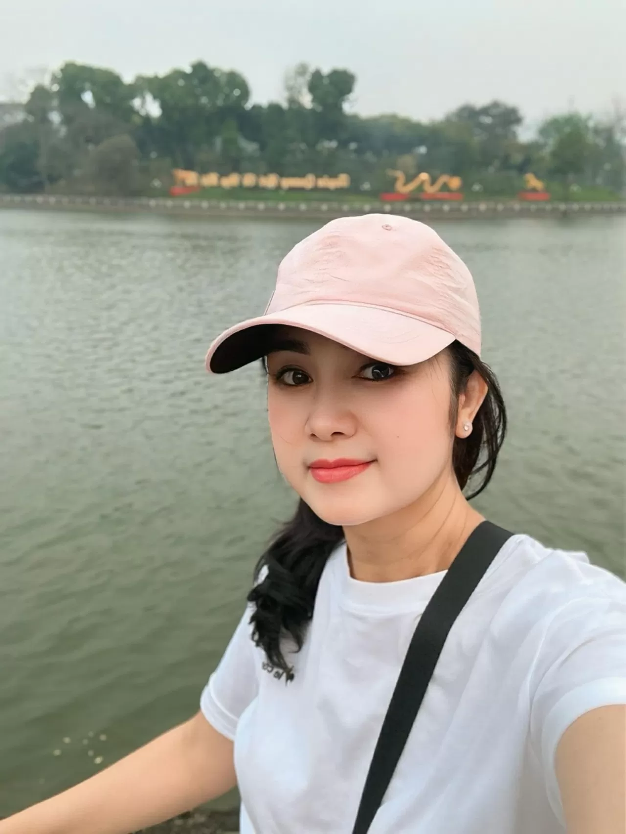 NSND Thu Hà NSND Thu Hà