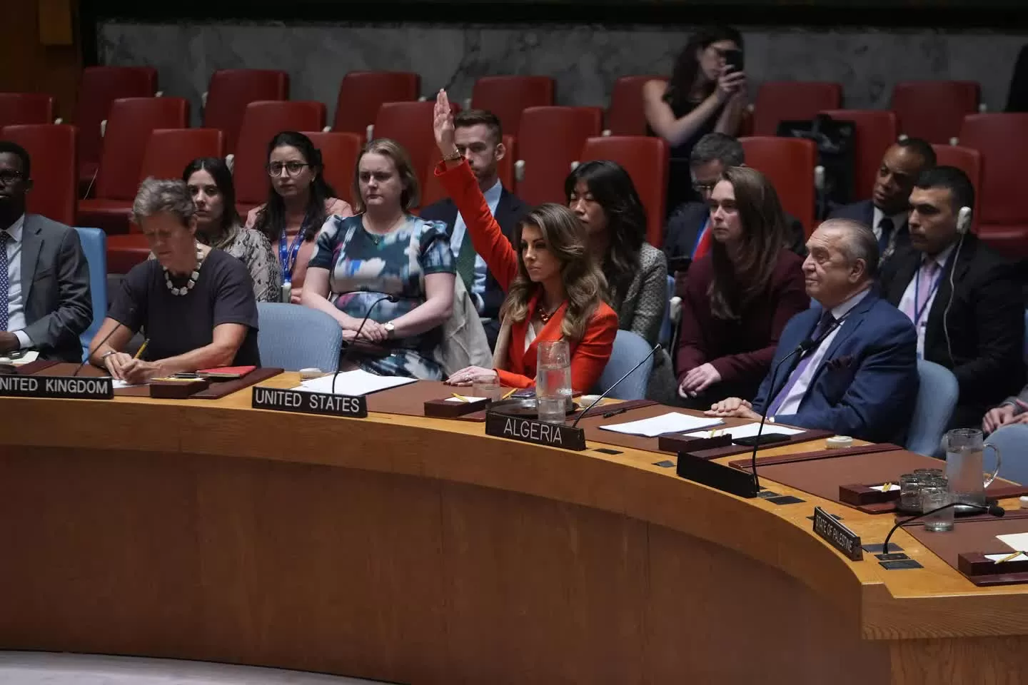 Lần đầu tiên trong lịch sử, một đề xuất công nhận nhà nước Palestine xuất hiện ở Thượng viện Mỹ, Washington gạt đi nghị quyết của HĐBA