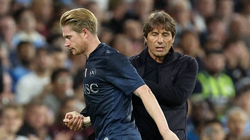 Napoli thua Man City, HLV Conte cay đắng, xin lỗi De Bruyne