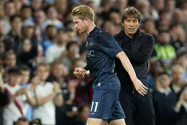 Napoli thua Man City, HLV Conte cay đắng, xin lỗi De Bruyne Napoli thua Man City, HLV Conte cay đắng, xin lỗi De Bruyne
