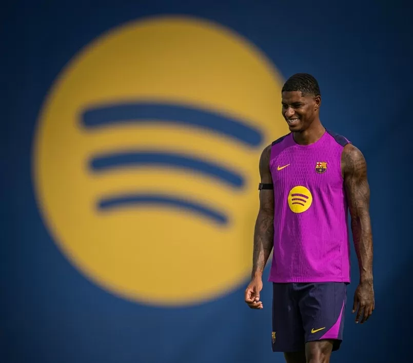 Rashford đi vào lịch sử, CĐV MU đòi sa thải HLV Amorim Rashford đi vào lịch sử, CĐV MU đòi sa thải HLV Amorim