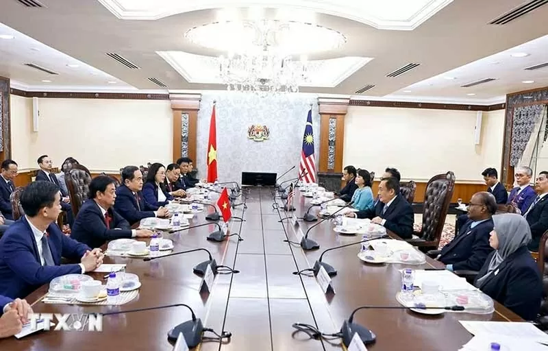 Việt Nam coi trọng và mong muốn triển khai hiệu quả quan hệ Đối tác chiến lược toàn diện với Malaysia Việt Nam coi trọng và mong muốn triển khai hiệu quả quan hệ Đối tác chiến lược toàn diện với Malaysia