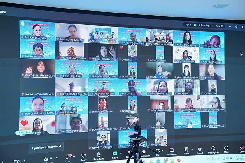 Giữ lửa tiếng Việt nơi xứ người: Hành trình kết nối của hơn 500 thầy cô Giữ lửa tiếng Việt nơi xứ người: Hành trình kết nối của hơn 500 thầy cô