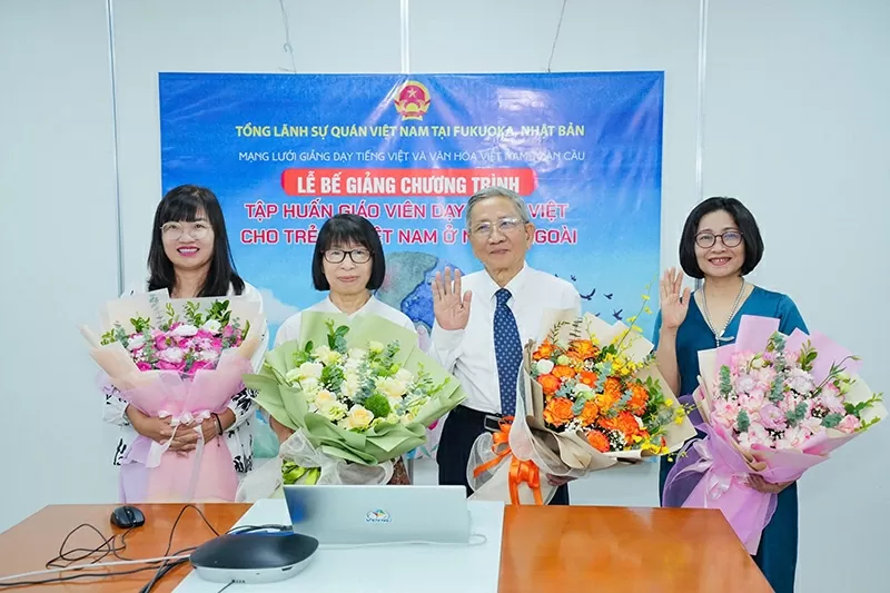 Giữ lửa tiếng Việt nơi xứ người: Hành trình kết nối của hơn 500 thầy cô