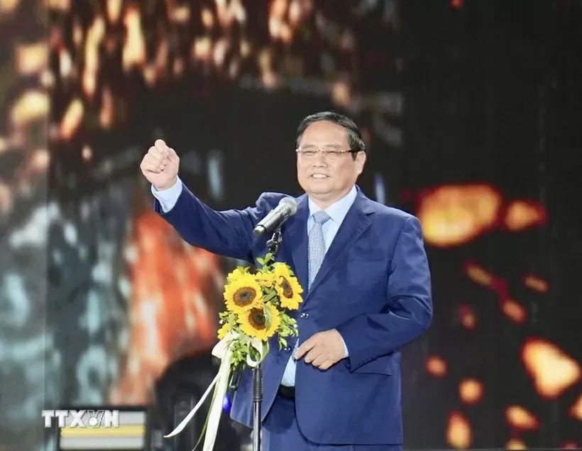 Prime Minister attends the 'V Fest-Vietnam Today' music festival. (Photo: VTV)