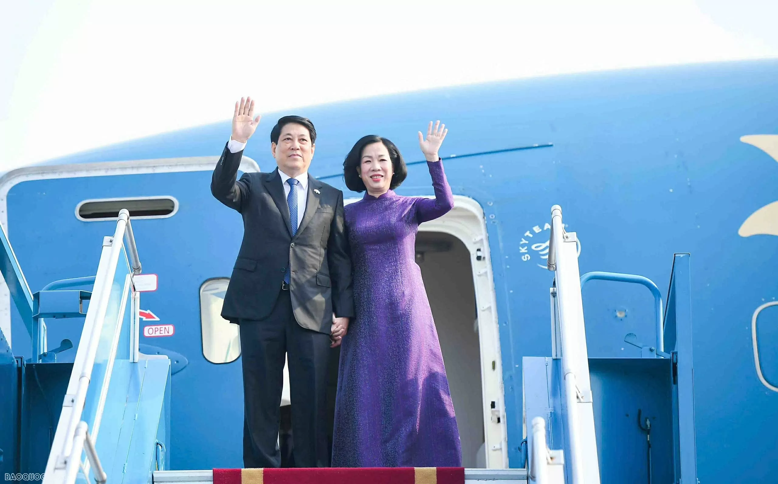 Chủ tịch nước Lương Cường và Phu nhân rời Hà Nội, lên đường công tác tại Hoa Kỳ