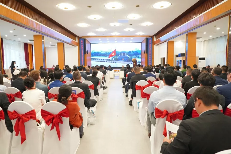 ngoại giao, quốc tế, đối ngoại, Đại sứ quán Việt Nam tại Trung Quốc ngoại giao, quốc tế, đối ngoại, Đại sứ quán Việt Nam tại Trung Quốc