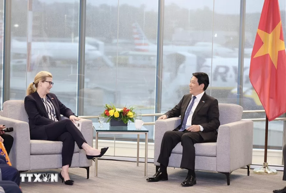 Việt Nam - Thị trường đầy tiềm năng đối với các dòng máy bay hiện đại của Boeing Việt Nam - Thị trường đầy tiềm năng đối với các dòng máy bay hiện đại của Boeing