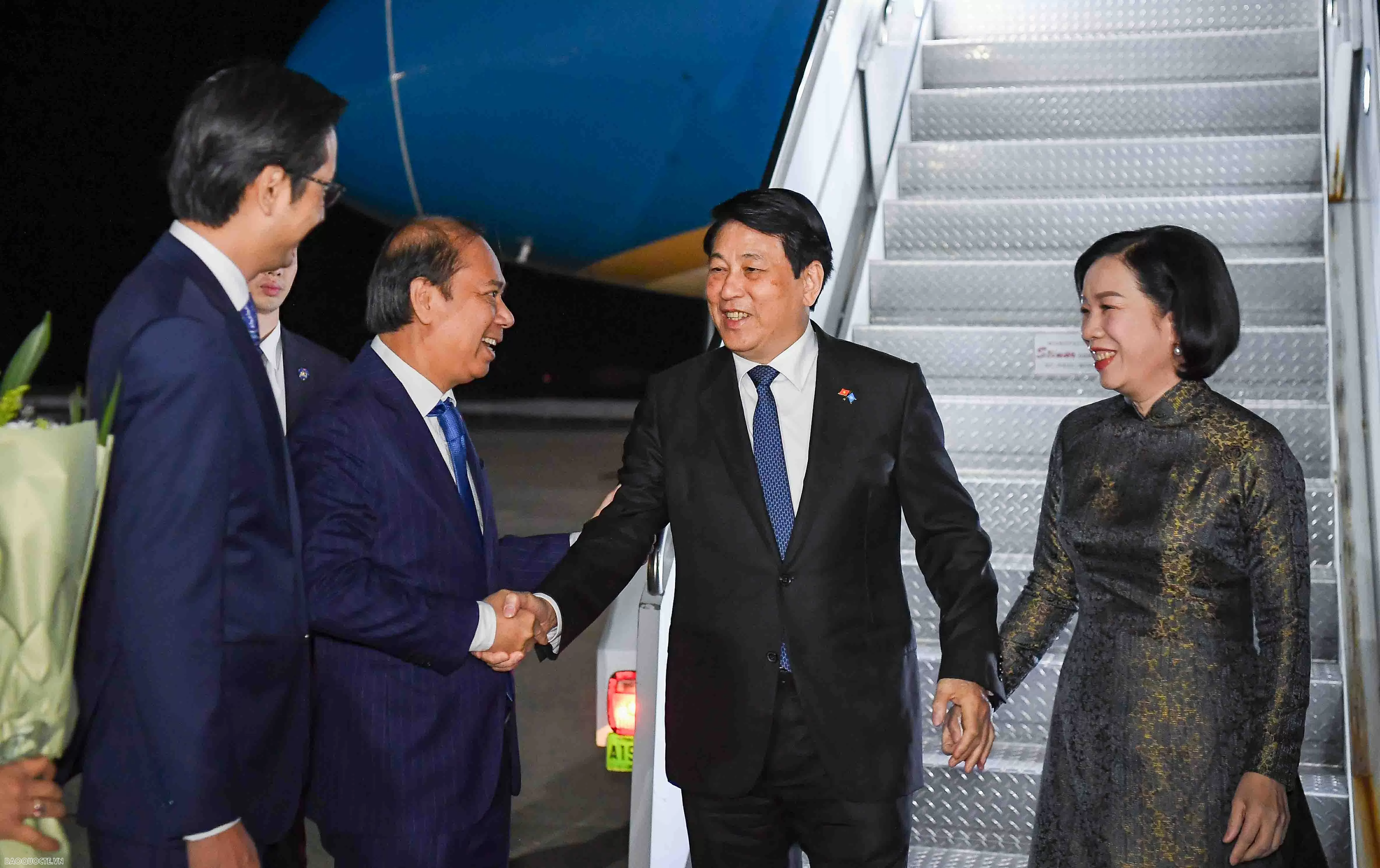 Chủ tịch nước Lương Cường và Phu nhân đến New York Chủ tịch nước Lương Cường và Phu nhân đến New York