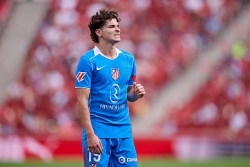 Atletico Madrid khủng hoảng, Real Madrid bỏ xa 9 điểm