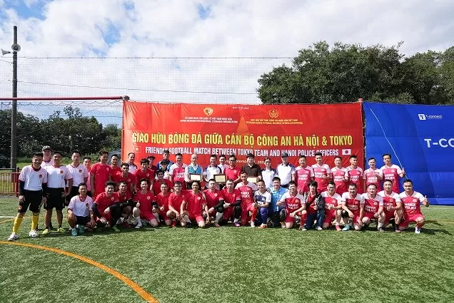 Giao hữu bóng đá giữa Công an TP. Hà Nội và Sở Cảnh sát Tokyo, Nhật Bản
