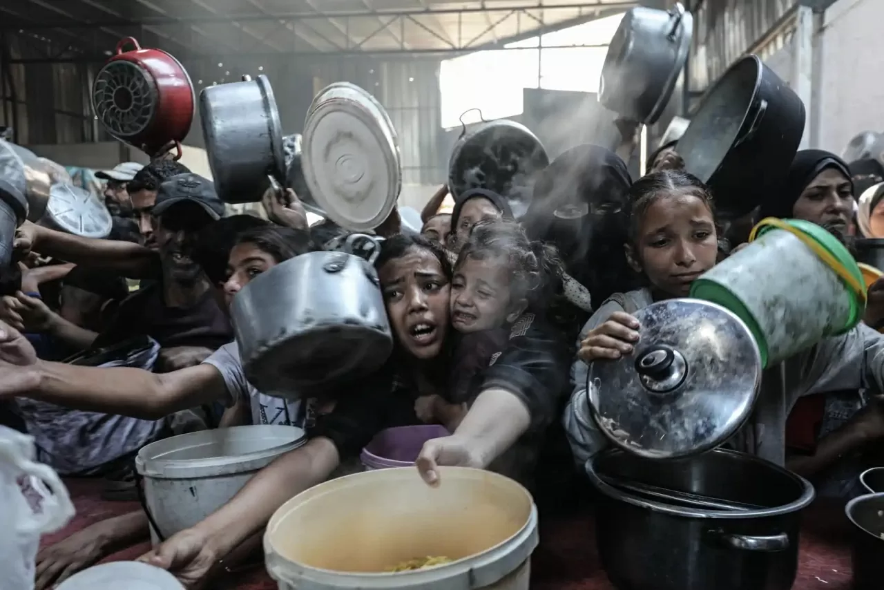 ảnh ấn tượng 21/9 Ảnh ấn tượng: Tổng thống Mỹ thăm Anh khẳng định mối quan hệ đồng minh chiến lược, Ba Lan-Đức bàn về tương lai, Washington 'không hài lòng' với Taliban