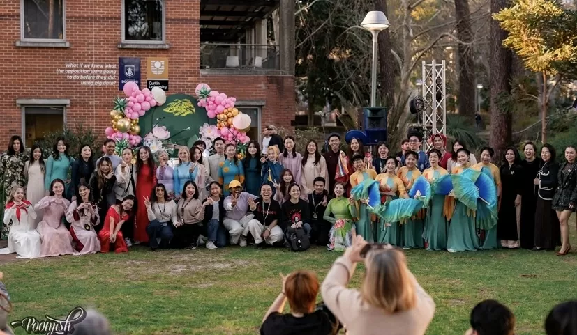 Dấu ấn sức trẻ sinh viên Việt Nam tại Curtin Dấu ấn sức trẻ sinh viên Việt Nam tại Curtin