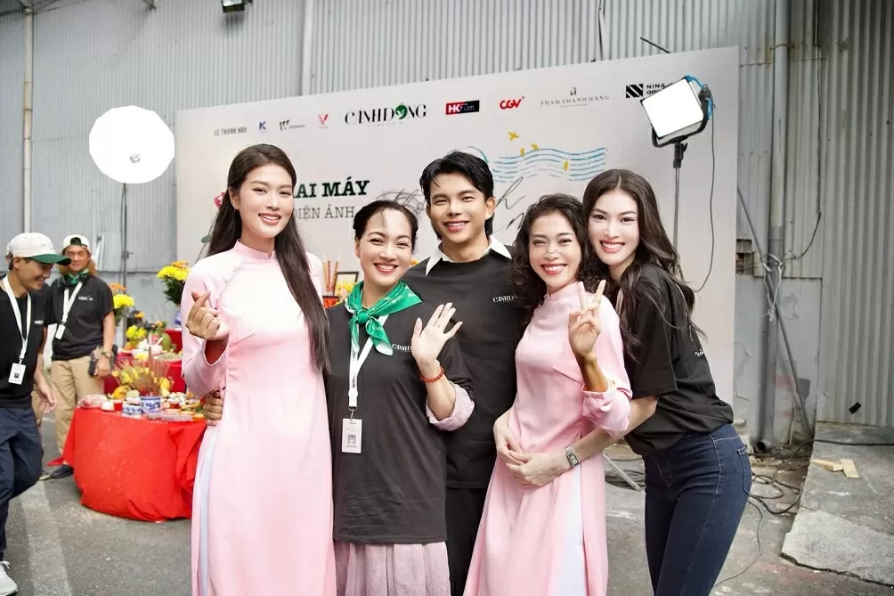 Hoa hậu Đoàn Thiên Ân đóng vai nữ chính phim điện ảnh Thơ tình gửi ma sơ Hoa hậu Đoàn Thiên Ân đóng vai nữ chính phim điện ảnh Thơ tình gửi ma sơ