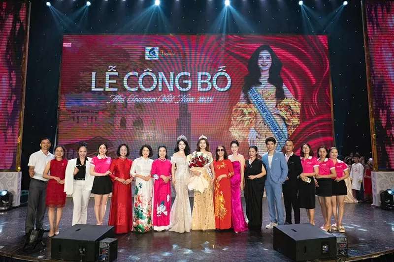 Hoa hậu Mạc Minh đại diện cho Việt Nam tham dự Mrs Tourism 2025 tại Dubai