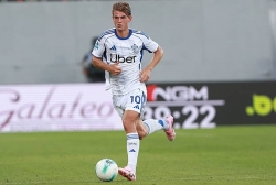 Cựu sao Real Madrid Nico Paz giành 3 danh hiệu sau 4 trận tại Serie A