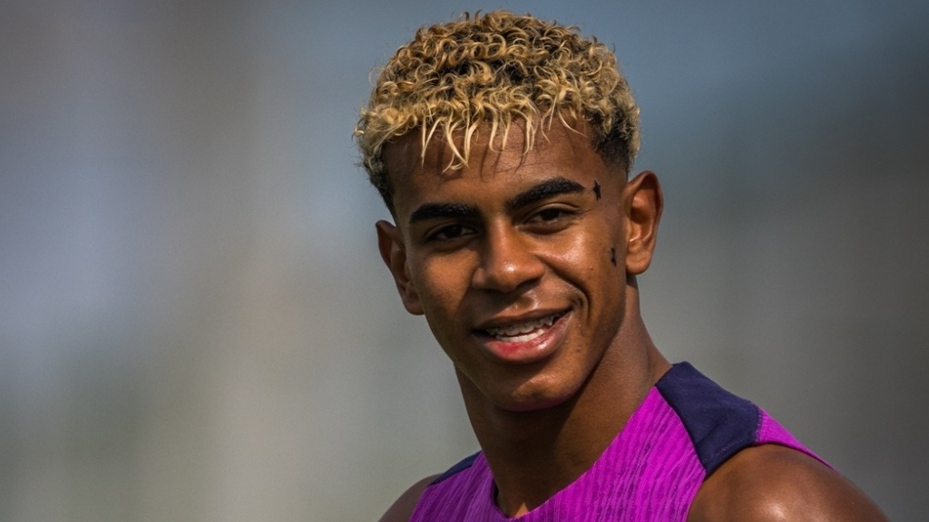 Lamine Yamal phá sâu kỷ lục của Rô béo nếu giành giải Quả bóng vàng 2025