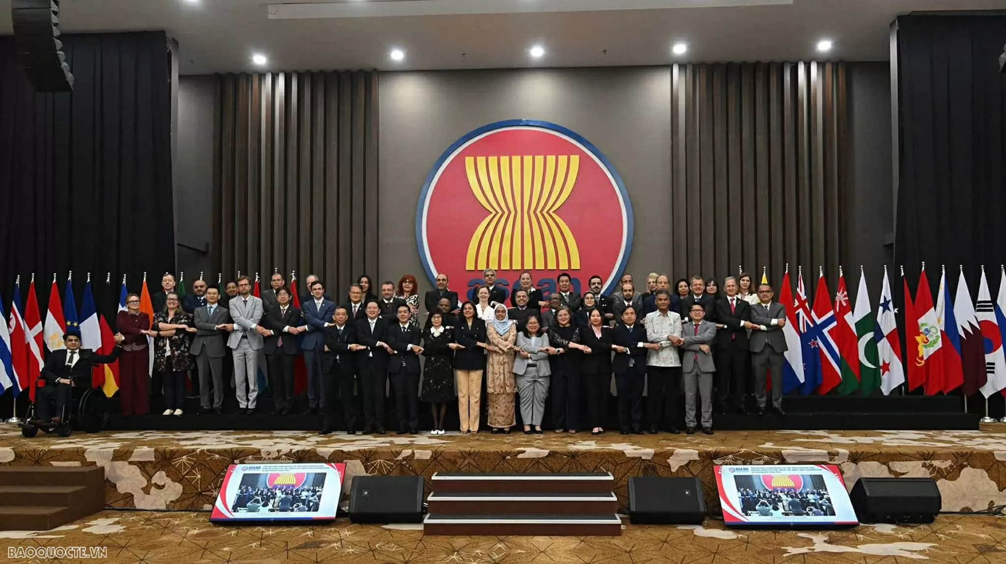 Hiệp ước Thân thiện và hợp tác ở Đông Nam Á tiếp tục là một trong các văn kiện nền tảng quan trọng của ASEAN Hiệp ước Thân thiện và hợp tác ở Đông Nam Á tiếp tục là một trong các văn kiện nền tảng quan trọng của ASEAN