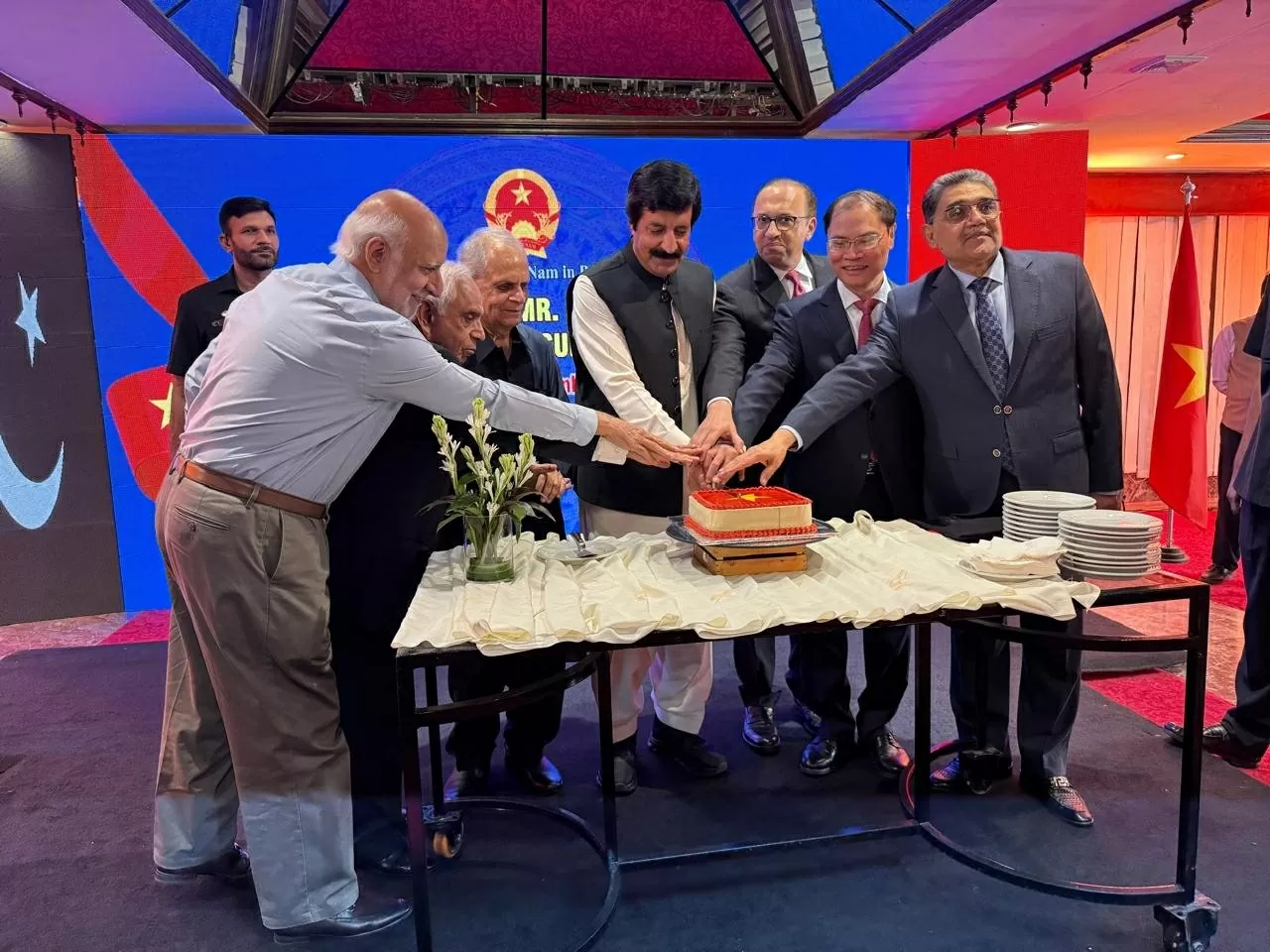 Bổ nhiệm Lãnh sự danh dự Việt Nam tại Lahore, Pakistan Bổ nhiệm Lãnh sự danh dự Việt Nam tại Lahore, Pakistan