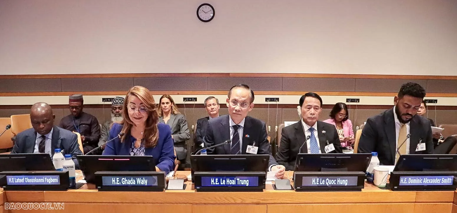 Việt Nam giới thiệu Lễ mở ký Công ước Hà Nội tại Tuần lễ cấp cao Đại hội đồng Liên hợp quốc Khóa 80 Việt Nam giới thiệu Lễ mở ký Công ước Hà Nội tại Tuần lễ cấp cao Đại hội đồng Liên hợp quốc Khóa 80