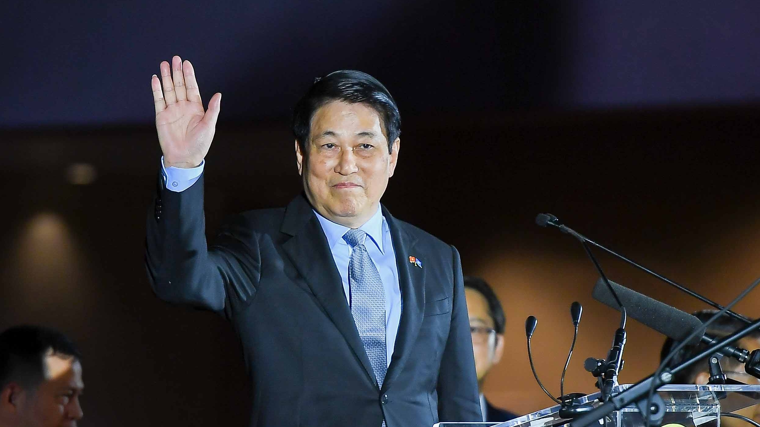 viet nam chung tay cung ban be quoc te kien tao moi truong hoa binh on dinh va phat trien ben vung