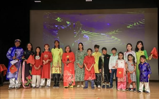 Ngày hội đoàn kết với Việt Nam tại thành phố Zurich, Thụy Sỹ 'Ngày hội đoàn kết với Việt Nam' tại thành phố Zurich, Thụy Sỹ