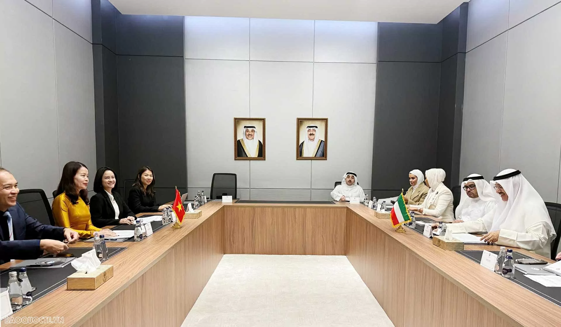 Thứ trưởng Ngoại giao Nguyễn Minh Hằng thăm Kuwait và đồng chủ trì kỳ họp Tham vấn chính trị Thứ trưởng Ngoại giao Nguyễn Minh Hằng thăm Kuwait và đồng chủ trì kỳ họp Tham vấn chính trị
