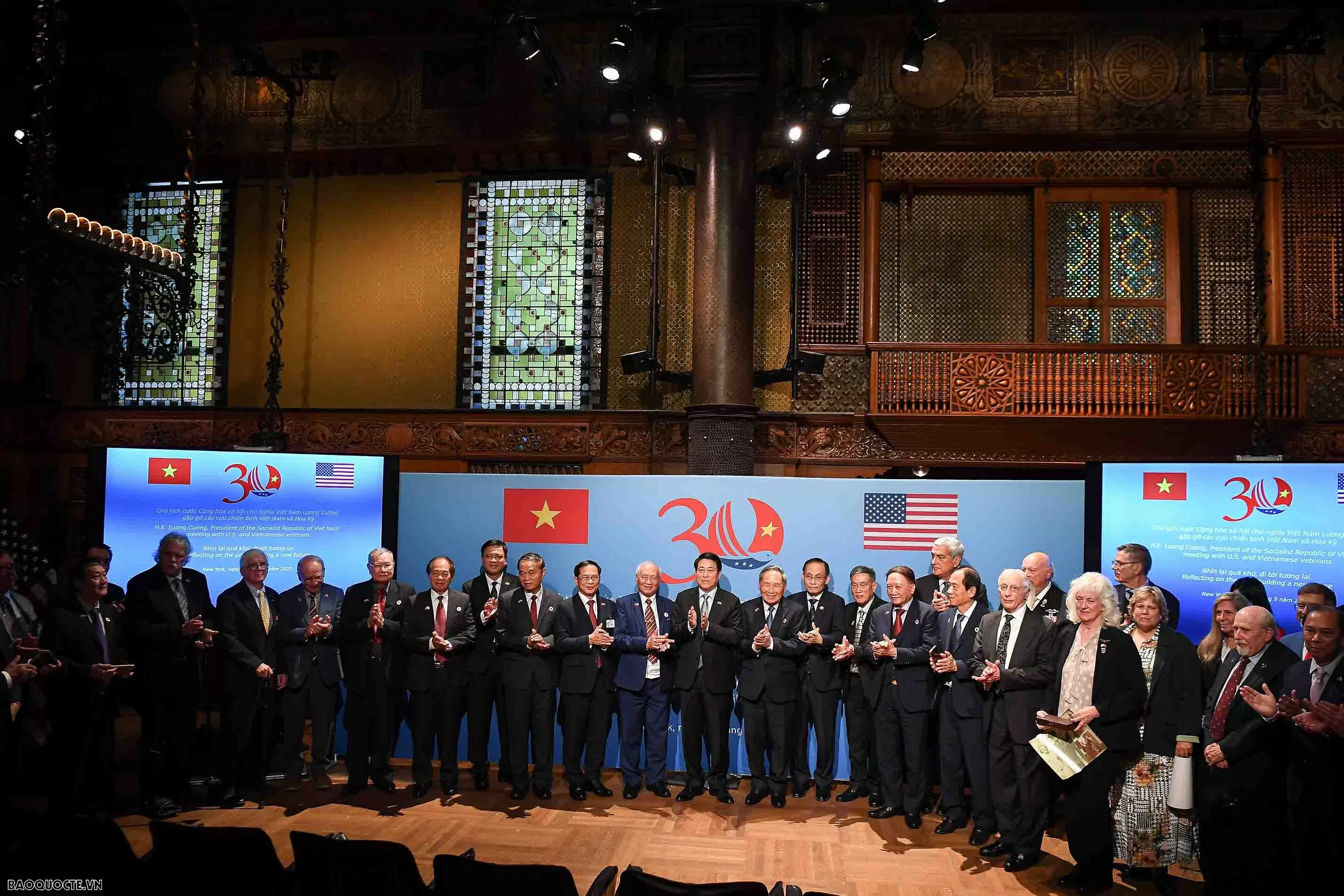 Hành trình từ chiến tranh giận dữ và đau buồn đến hòa giải, hòa bình, công lý và tình hữu nghị Hành trình từ chiến tranh giận dữ và đau buồn đến hòa giải, hòa bình, công lý và tình hữu nghị