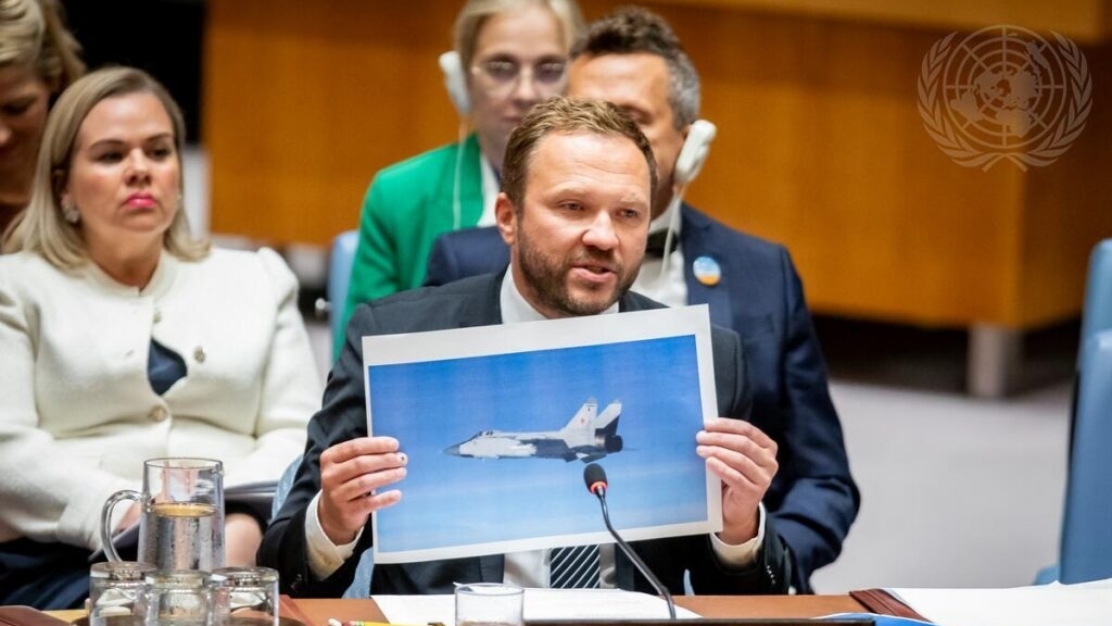 Hội đồng Bảo an họp khẩn vụ tiêm kích xâm nhập Estonia: Phương Tây cáo buộc Nga, Moscow không có ý định góp mặt trong 'vở kịch phi lý'