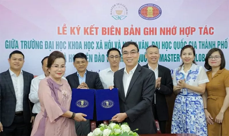 Lễ ký hợp tác đào tạo với trường Đại học Khoa học Xã hội & Nhân văn (TP.HCM)