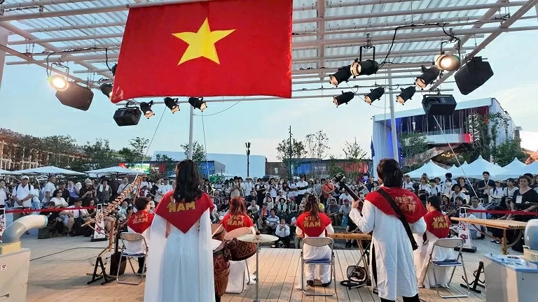 Nhà Triển lãm Việt Nam vinh dự nhận Giải Đồng 'Đội ngũ xuất sắc nhất' Nhà Triển lãm Việt Nam vinh dự nhận giải Đồng 'Đội ngũ xuất sắc nhất' tại EXPO 2025