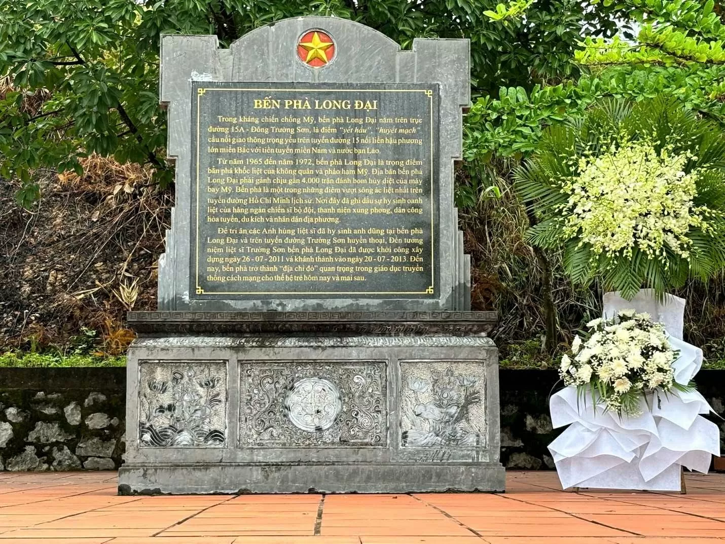 Những huyền thoại bất tử bên dòng sông xanh Long Đại
