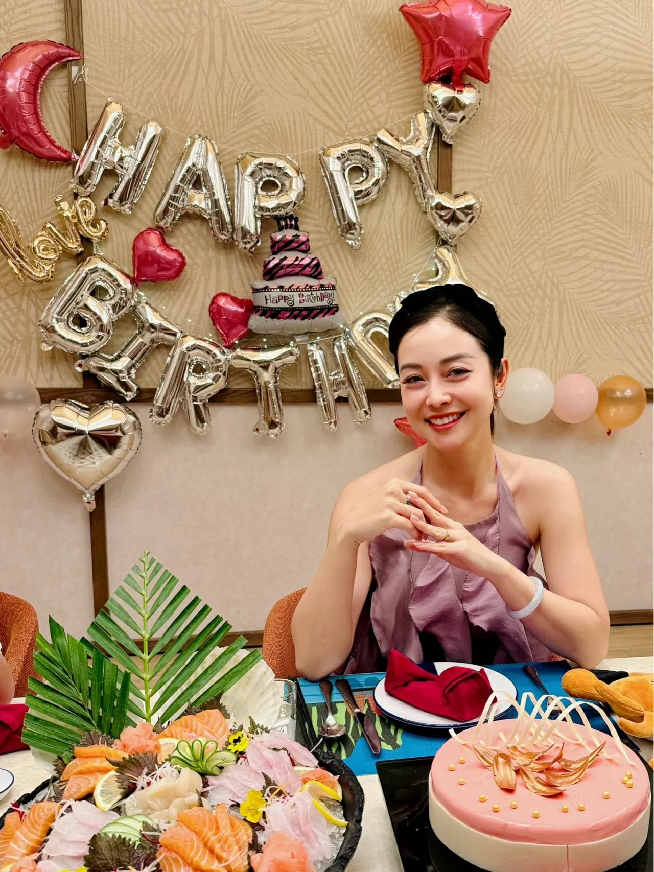 Hoa hậu Jennifer Phạm